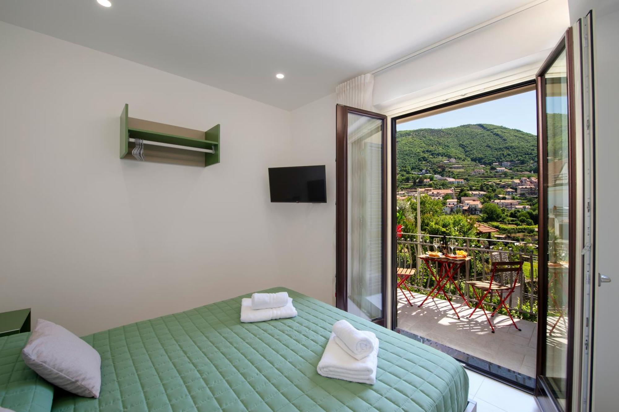 Nuovi Orizzonti Agerola Apartment Pianillo Bagian luar foto