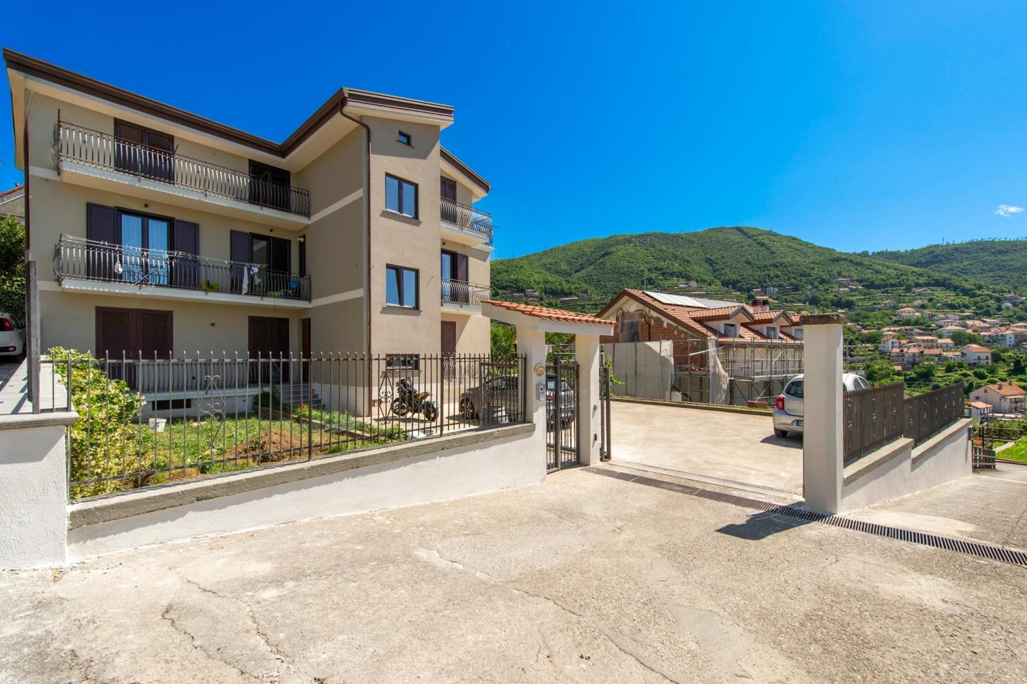 Nuovi Orizzonti Agerola Apartment Pianillo Bagian luar foto